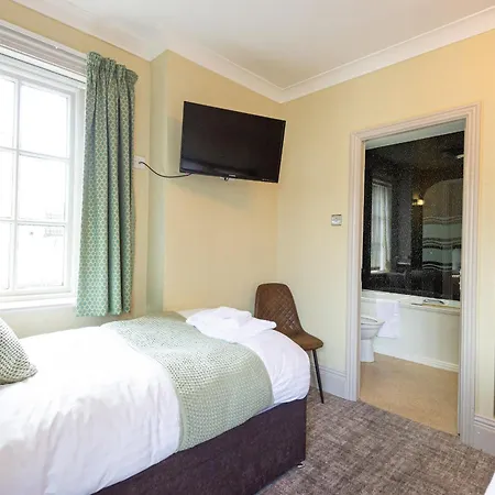 The Fox Hotel 3*