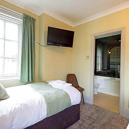 Hotel The Fox